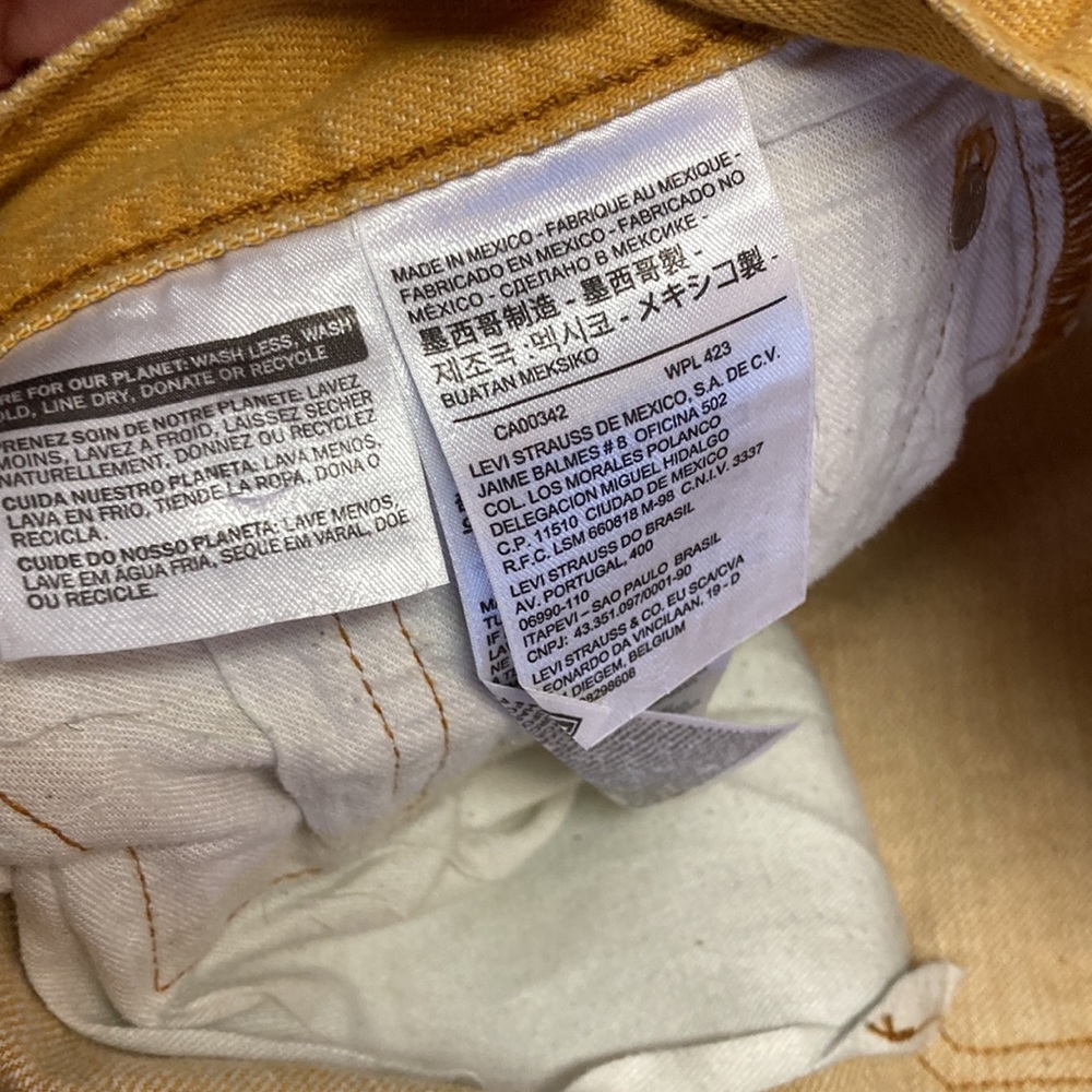 🎉HP🎉Levi Strauss Co. 501 Mustard Colored Jeans Made From White Oak Cone Denim - Picture 6 of 9
